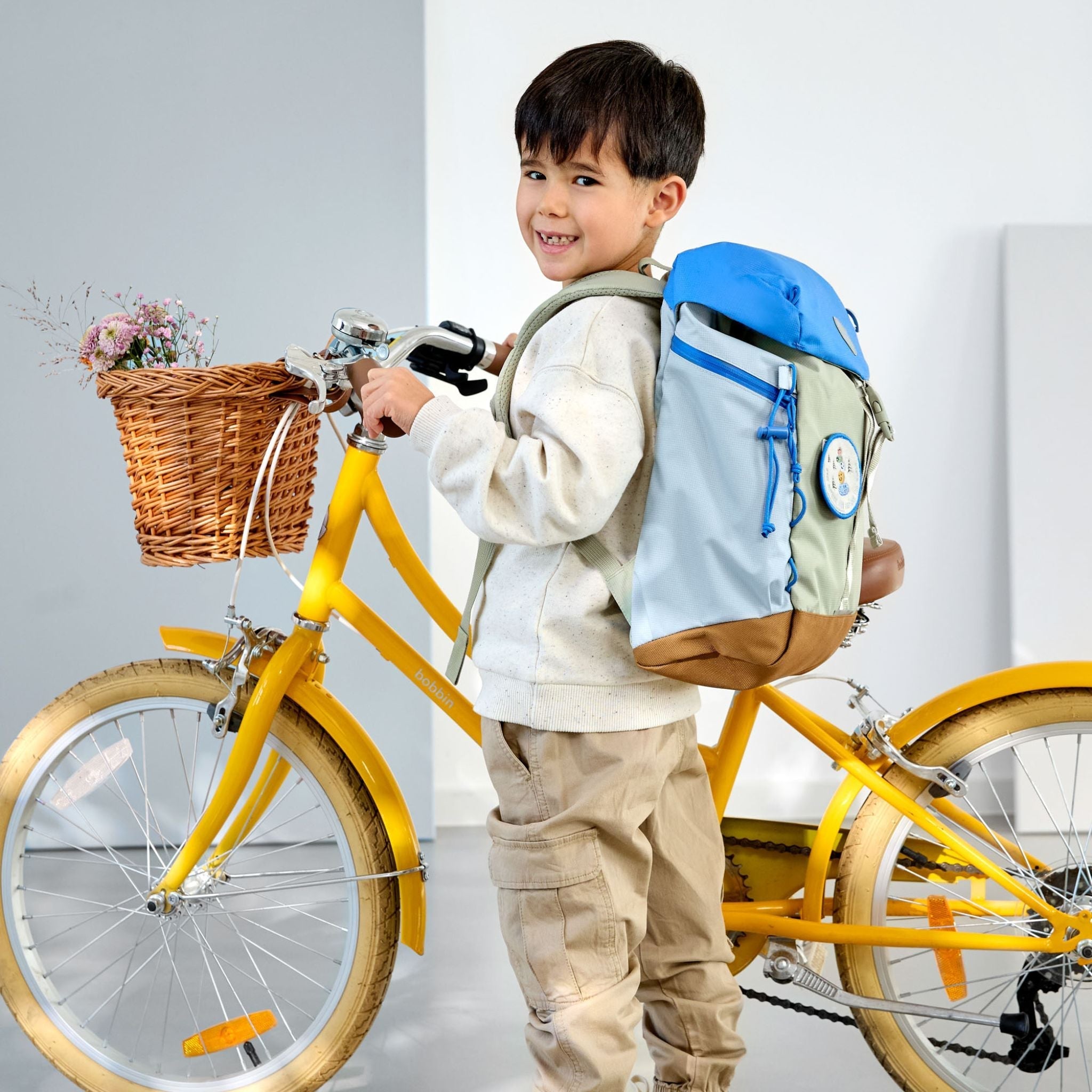 Big Outdoor Backpack Sunny Explorer