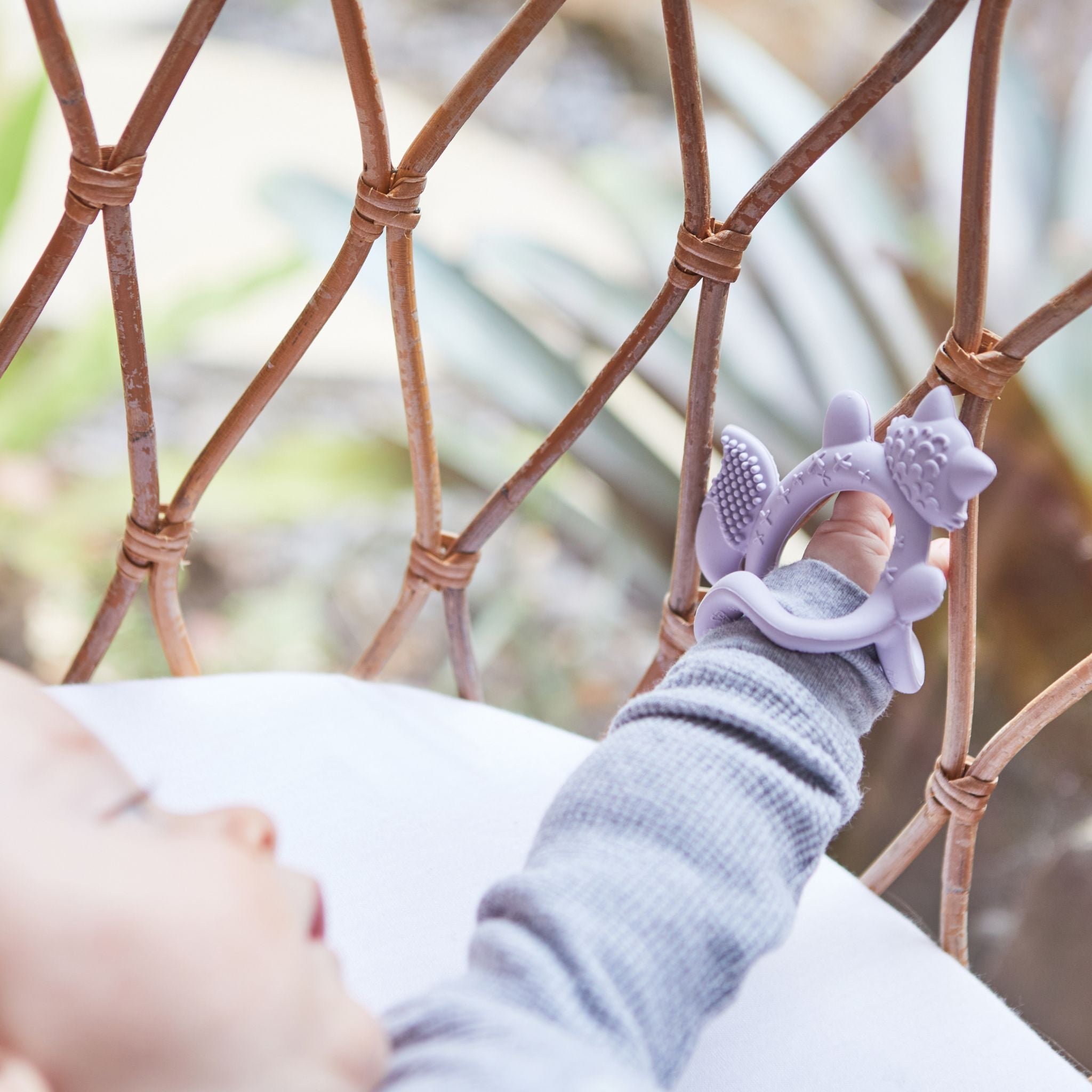 Wrist teether