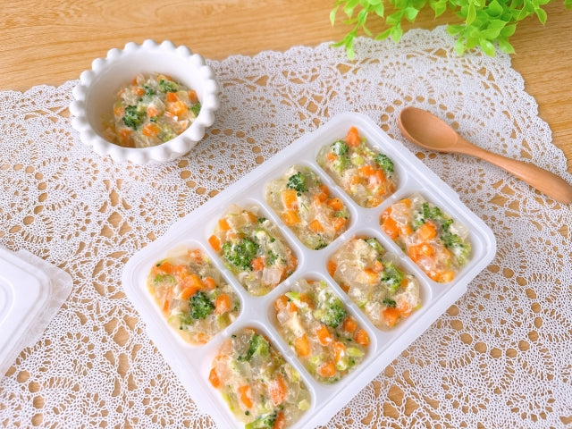 離乳食の冷凍保存はいつからOK？基本ルール・保存期間・解凍のポイントを解説