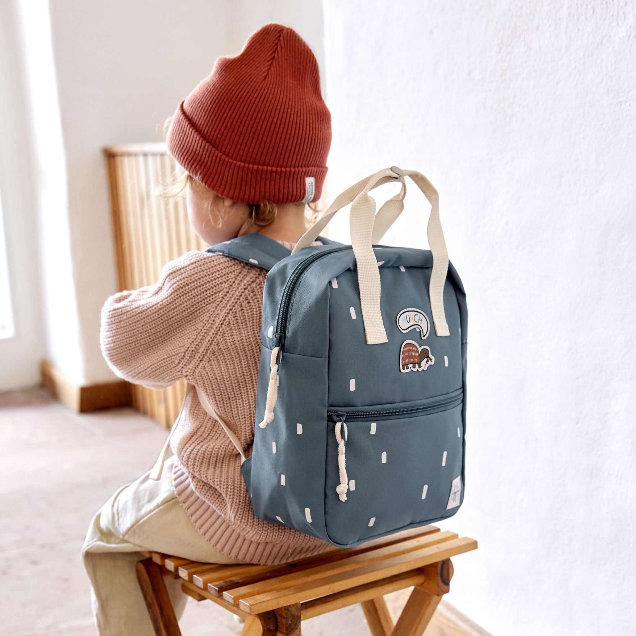 Mini Square Backpack Happy Prints ミニスクエアバックパック（子供向けリュック）