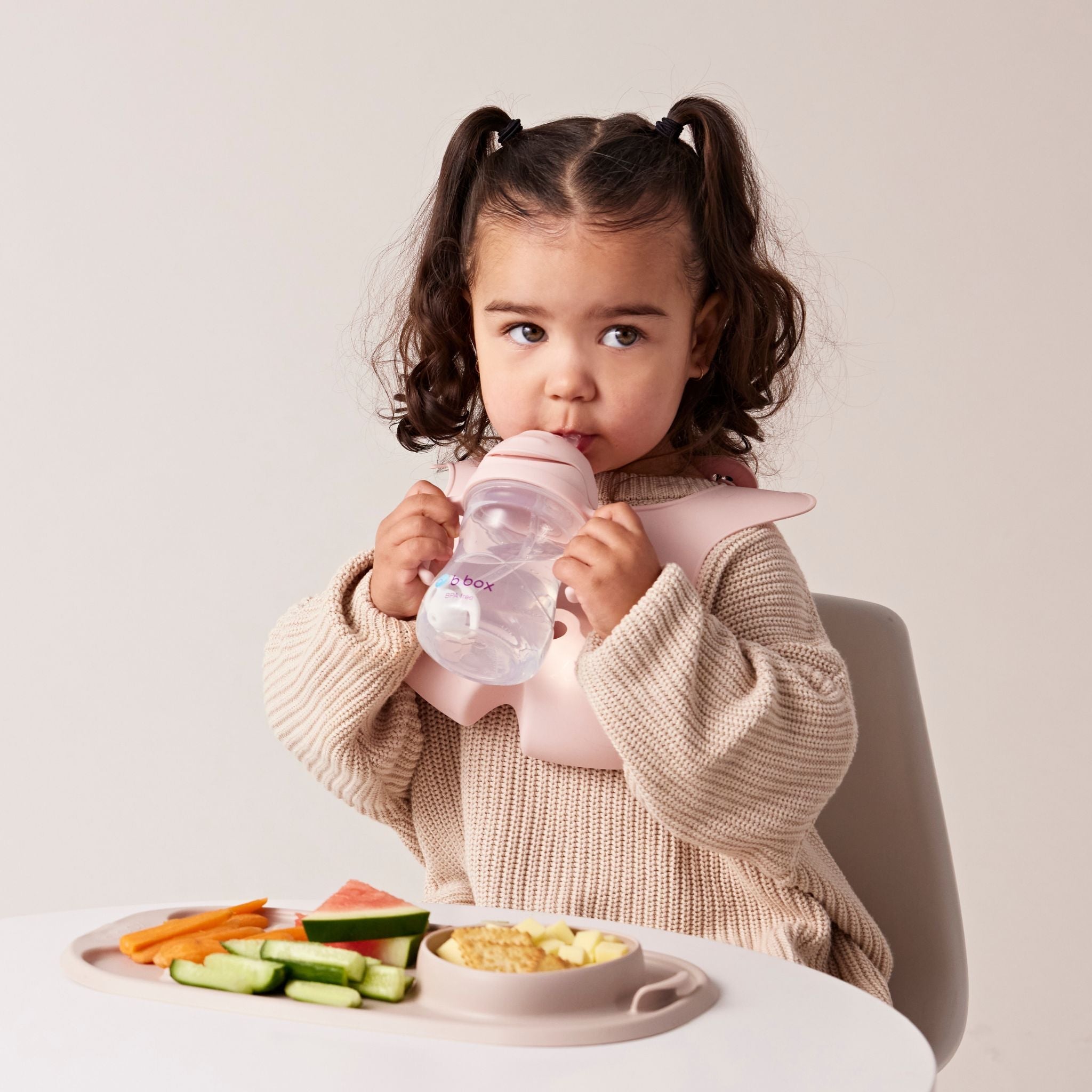 Roll + go mealtime mat