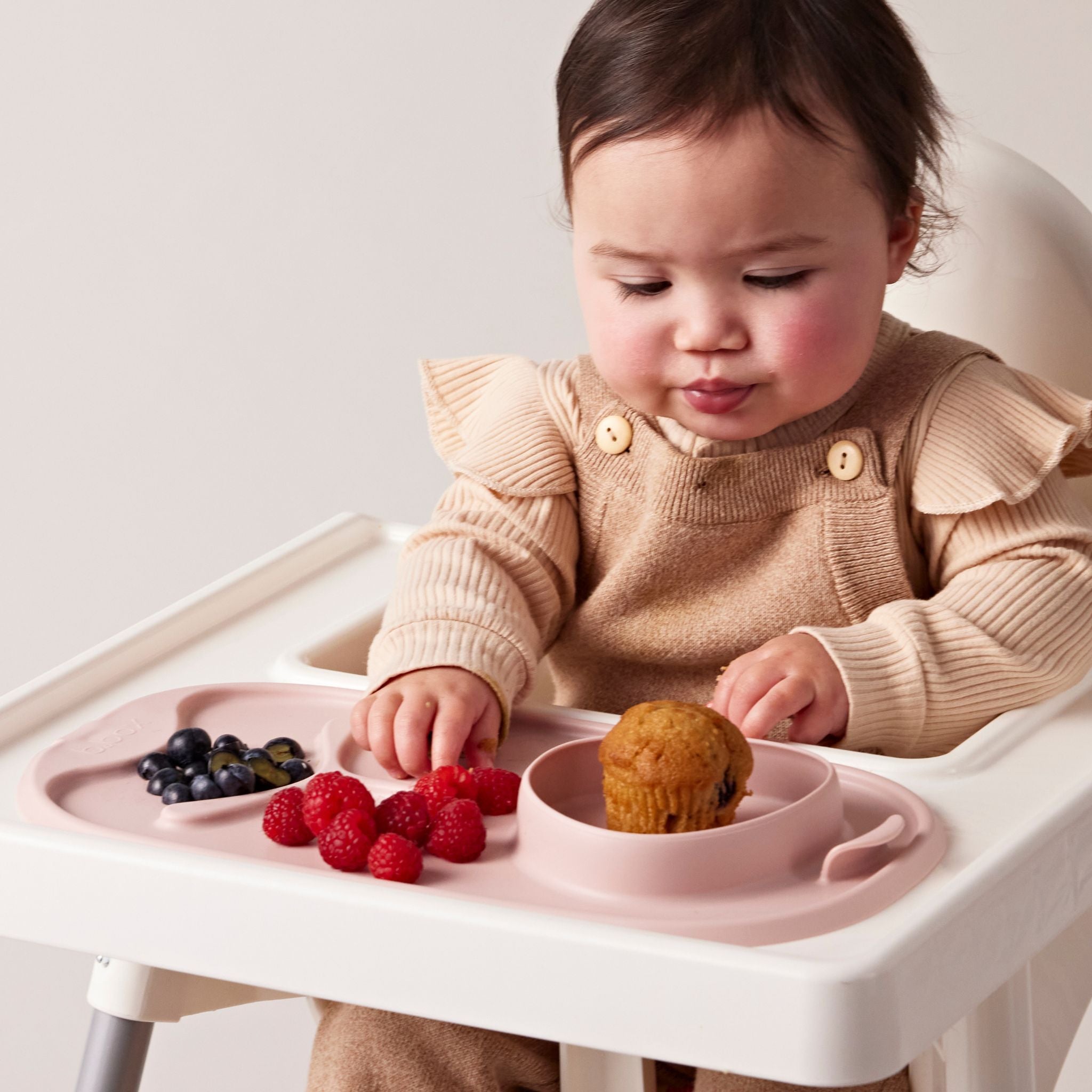 Roll + go mealtime mat